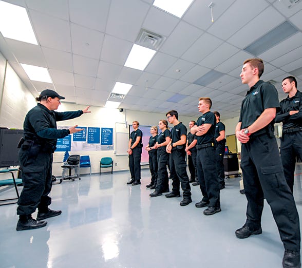 Capacitación Profesional OS-10 y DGAC Dalton